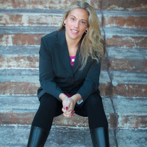 Meet your Posher, Sandra